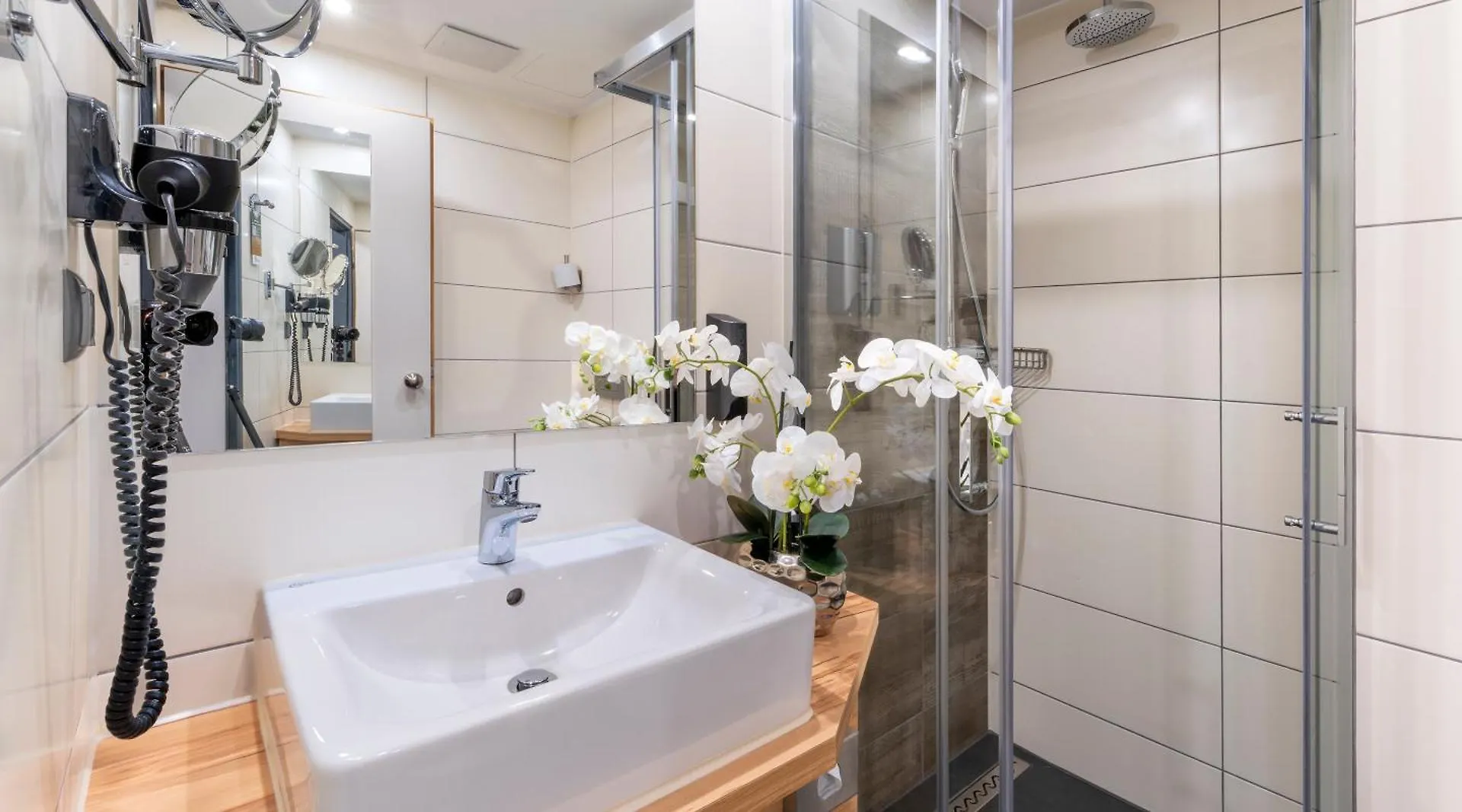 Plaza Premium Columbus Bremen Hotel