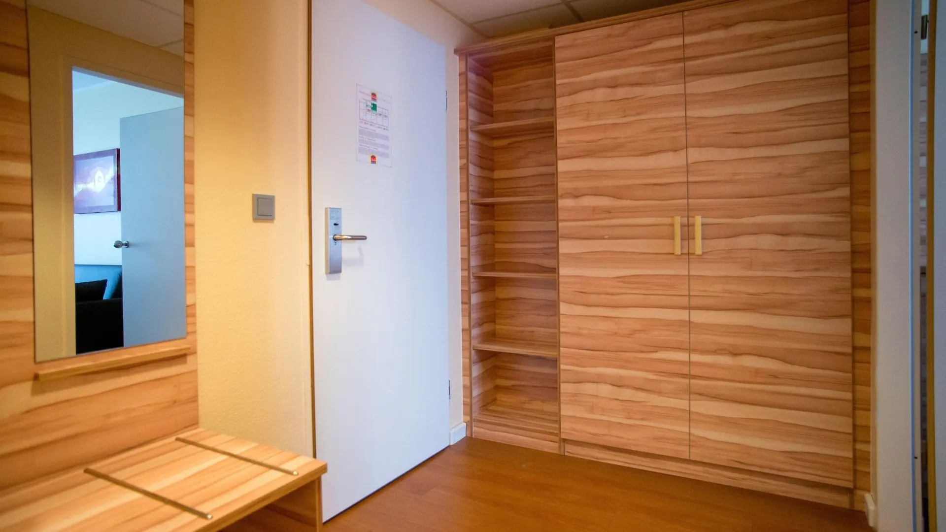 Plaza Premium Columbus Bremen Hotell 4*,